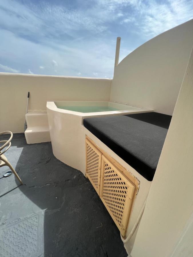 Blackrock Suites Karterádos Exterior foto